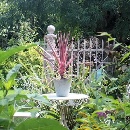 Le Frene Fringant Sainte-Opportune-la-Mare